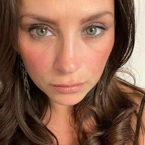 Meet your Posher, Krystal